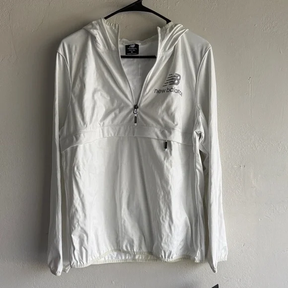 New Balance White Hooded Jacket - Picture 1 of 4